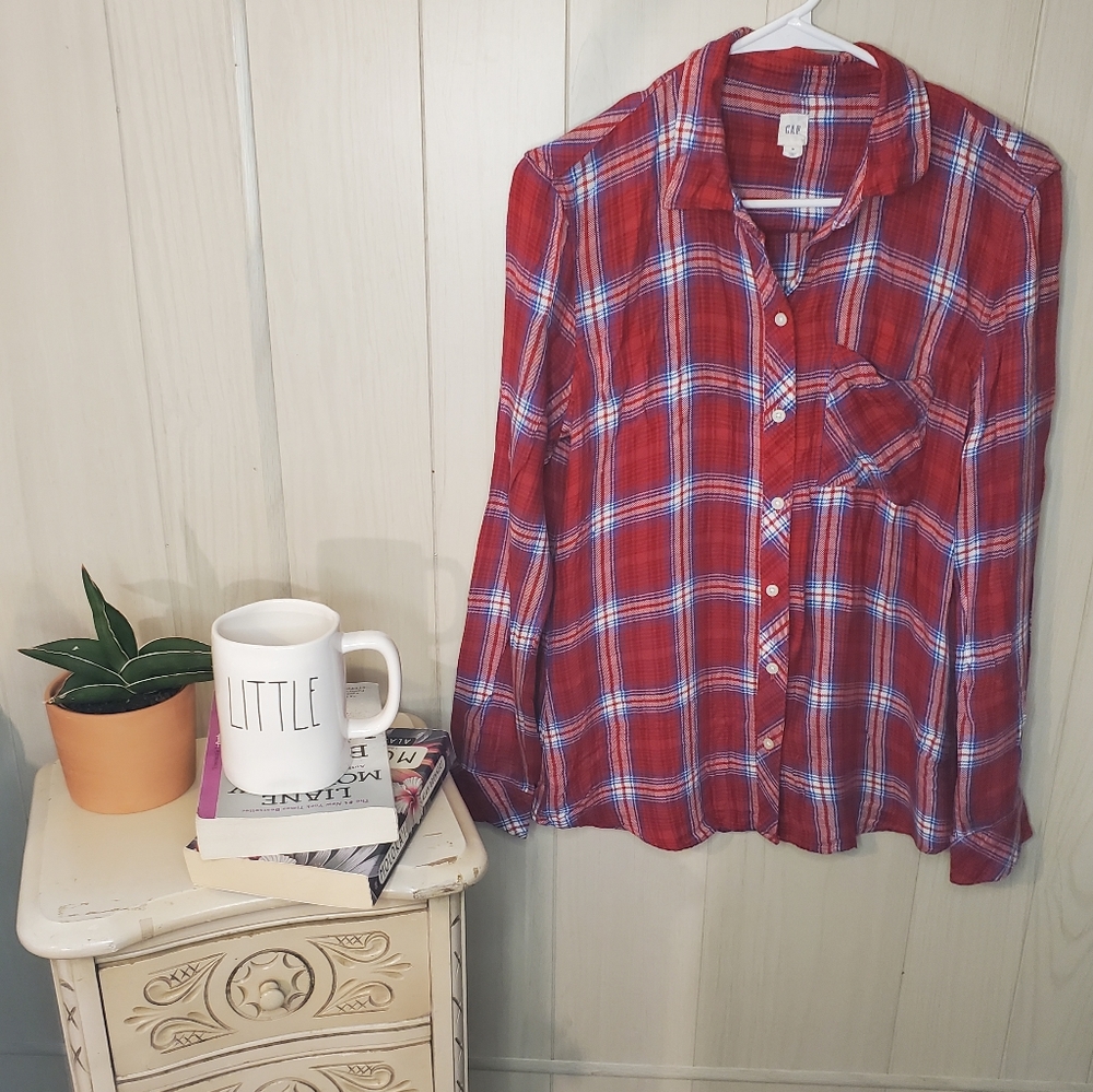 GAP Plaid Button Down